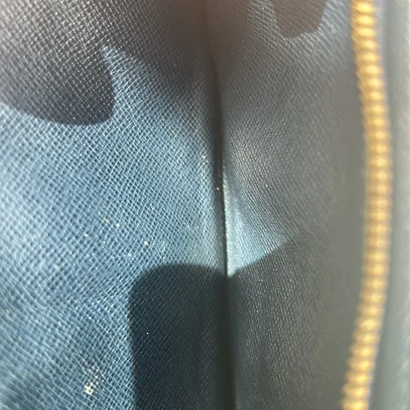 Louis Vuitton Wallet - Picture 6 of 7